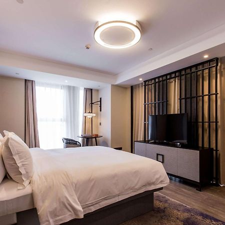 Howard Johnson By Wyndham Life Zhuoyuan Νινγκμπό Εξωτερικό φωτογραφία