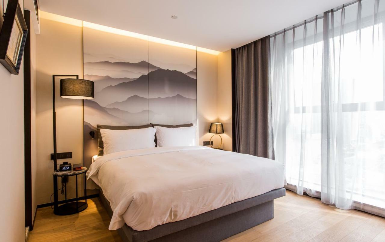Howard Johnson By Wyndham Life Zhuoyuan Νινγκμπό Εξωτερικό φωτογραφία