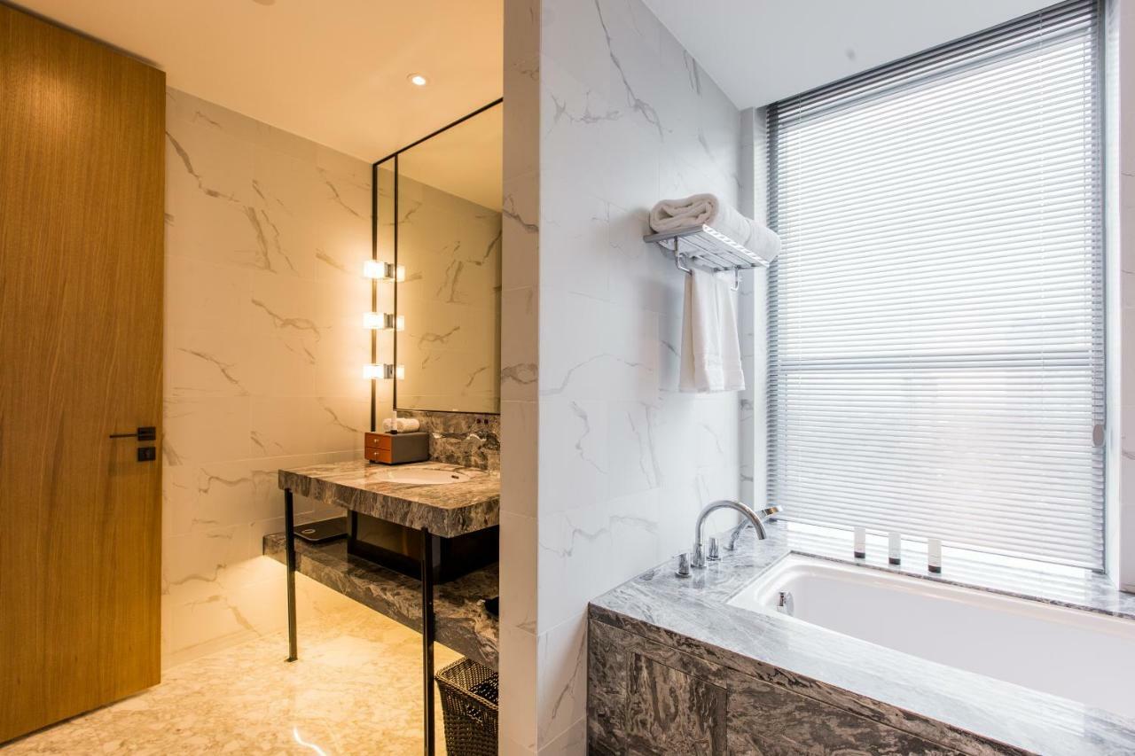 Howard Johnson By Wyndham Life Zhuoyuan Νινγκμπό Εξωτερικό φωτογραφία