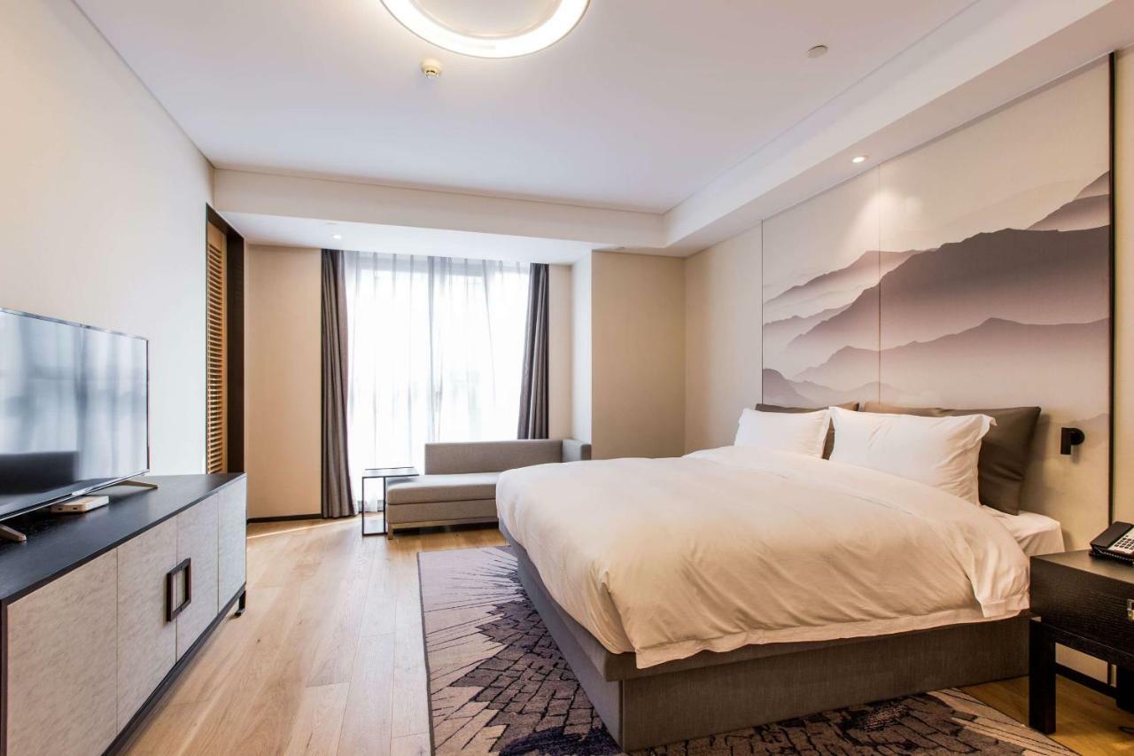 Howard Johnson By Wyndham Life Zhuoyuan Νινγκμπό Εξωτερικό φωτογραφία